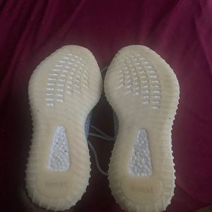 Men size 6 Yeezy Boost 350 V2